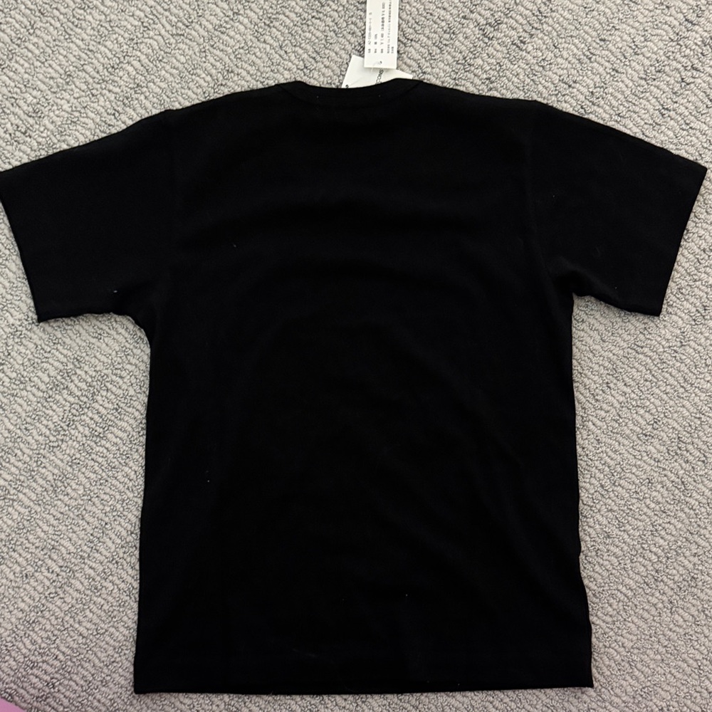 Comme des Garcons PLAY Black Tee with Double Red Heart - Picture 3 of 3